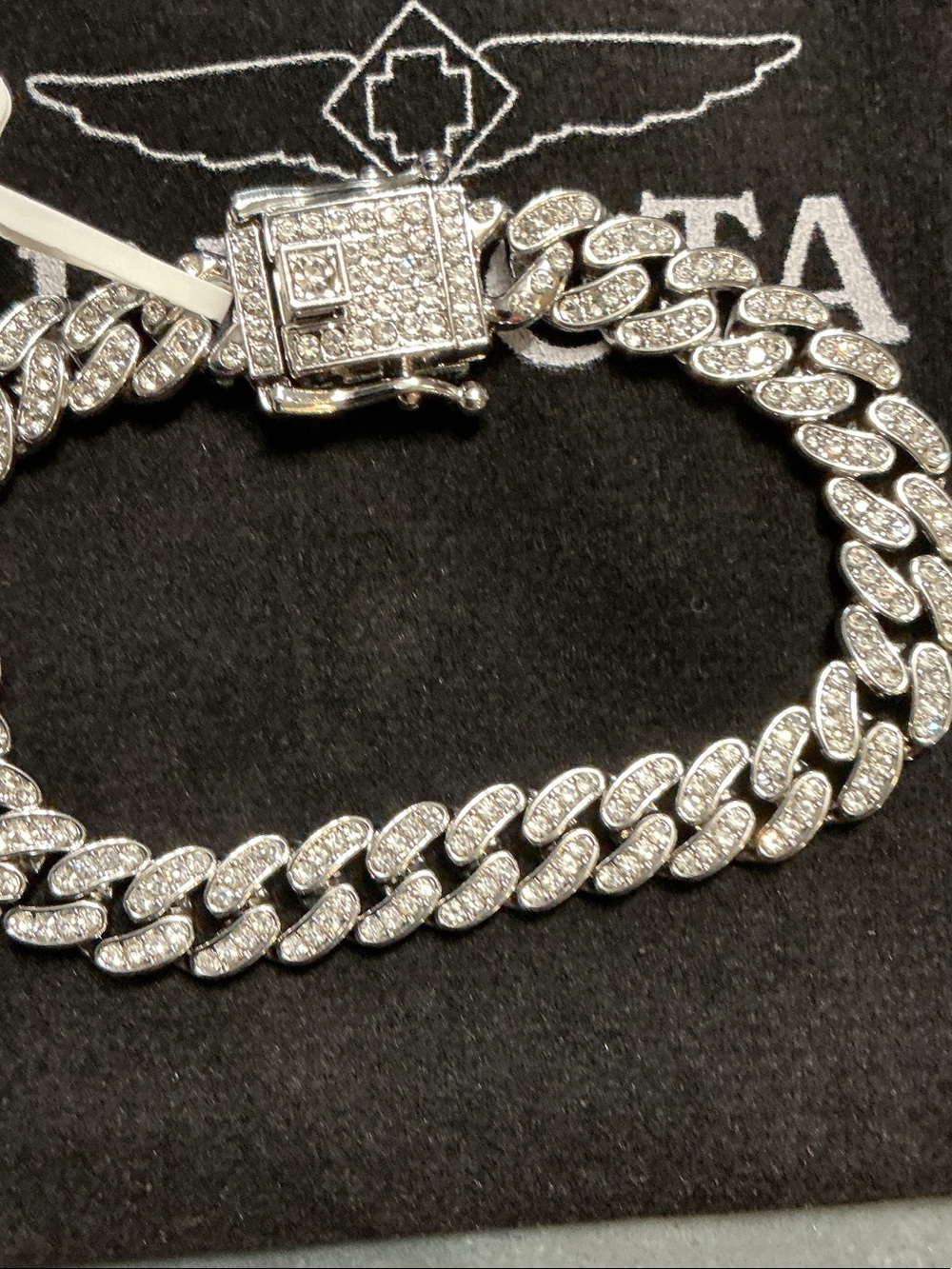 Invicta Silver Crystal Pavé Cuban Link Bracelet(80942) - Picture 4 of 13